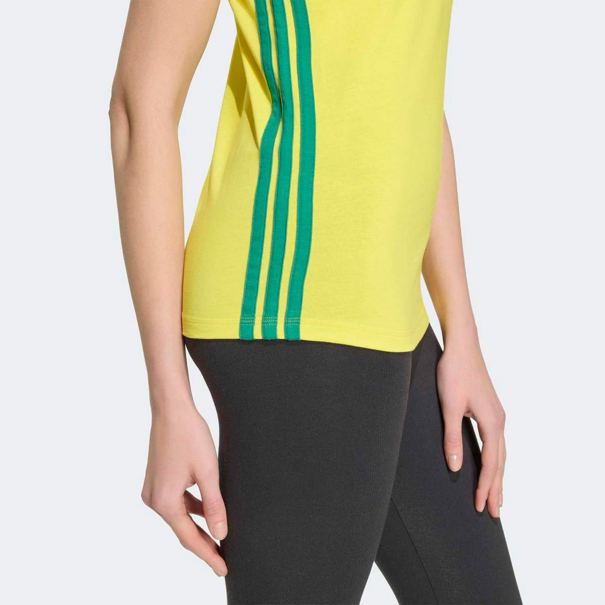 Camiseta Adidas  Feminina - Tam: G - 3