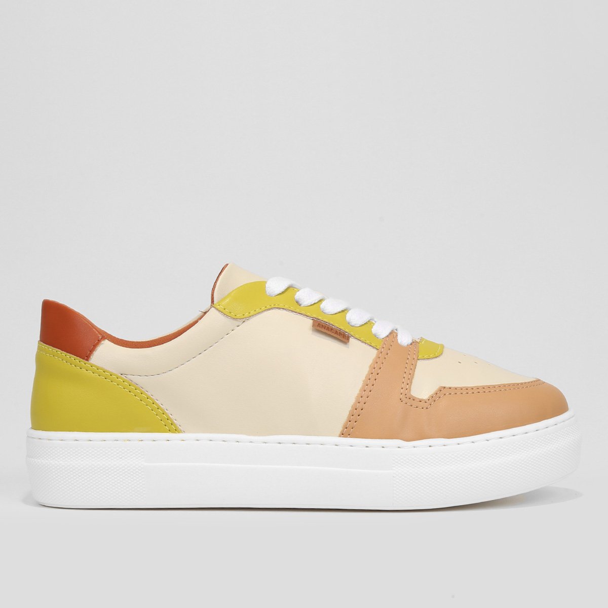 Amarelo