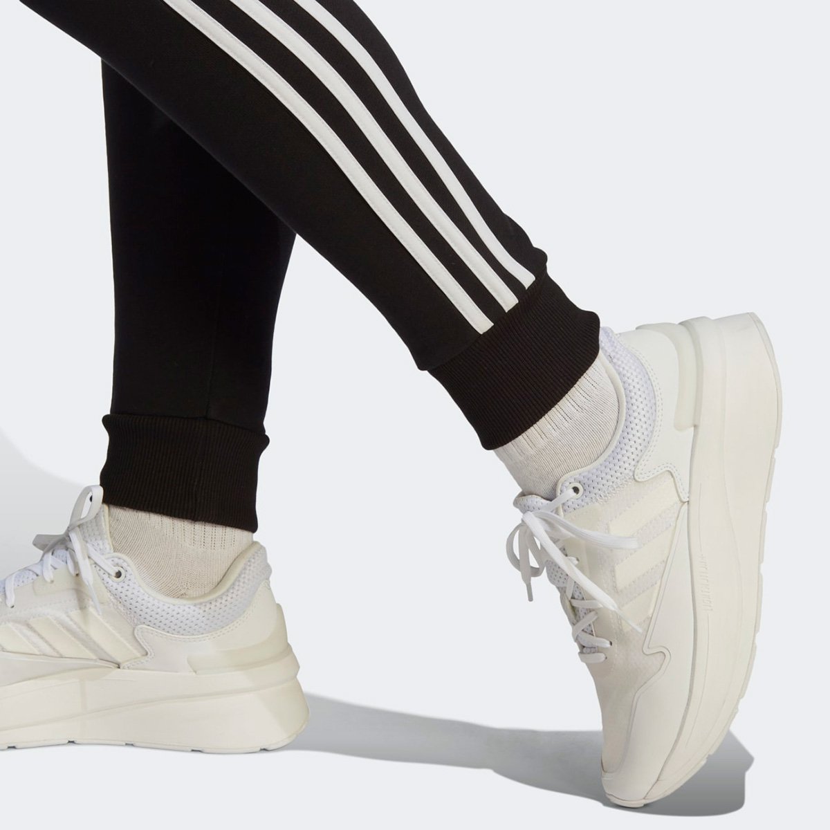 Calça Adidas 3 Listras Com Bolso Feminina - Tam: P - 2