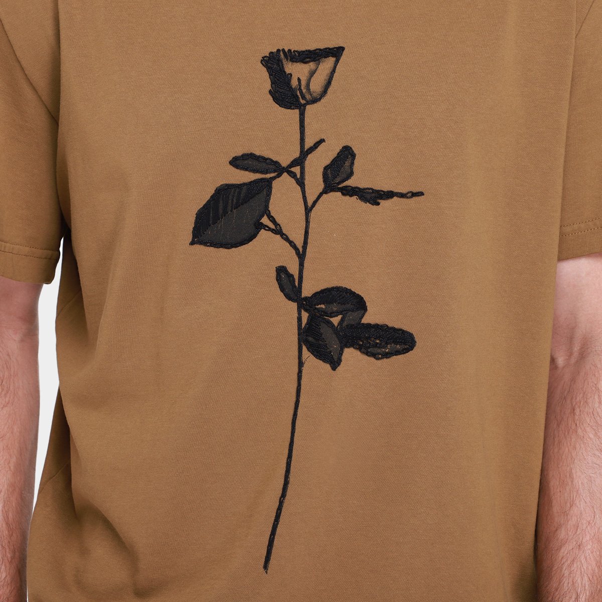 Camiseta Osklen Rosa Bordada Masculina - Tam: M - 2
