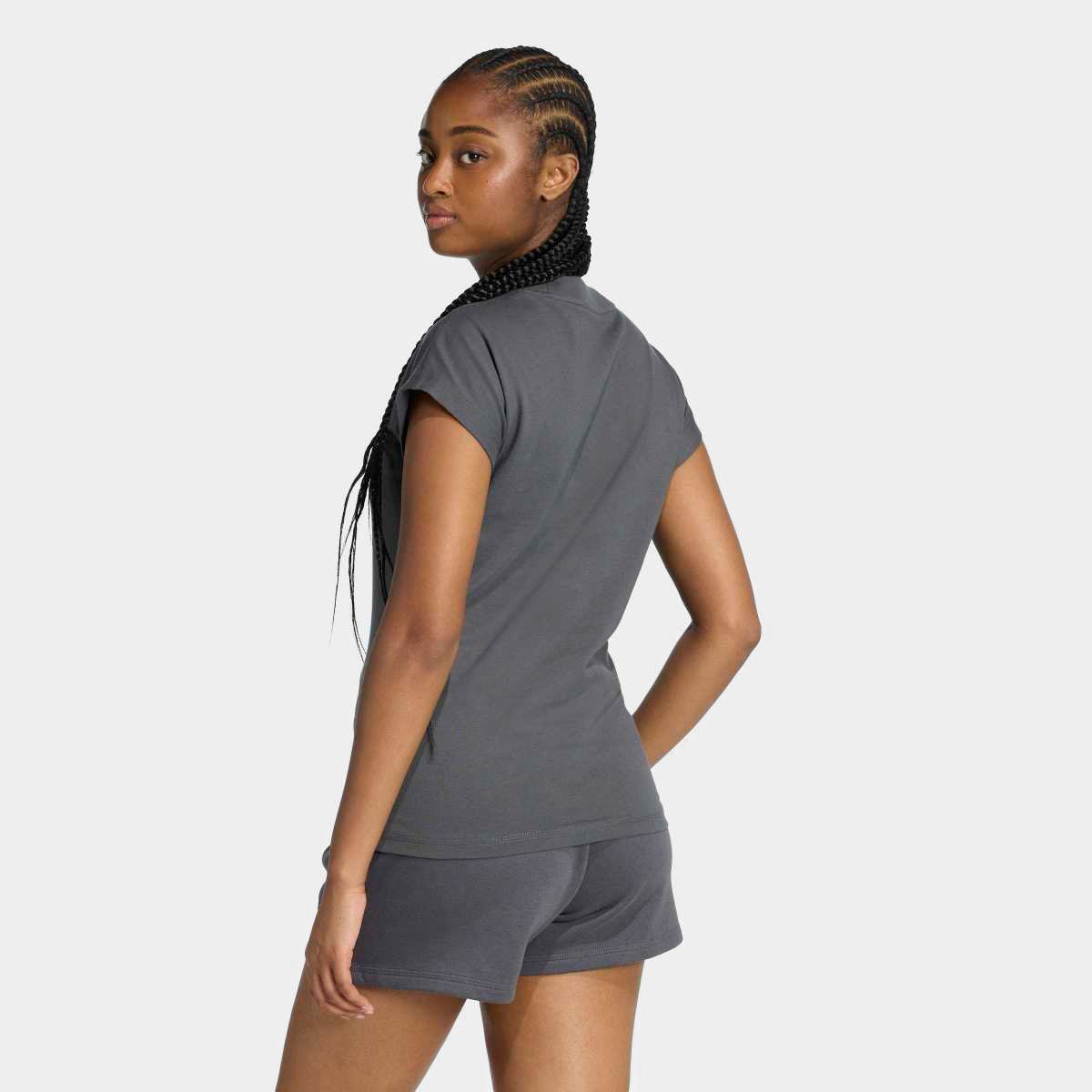 Camiseta Adidas Logo Linear Feminina - Tam: P - 1