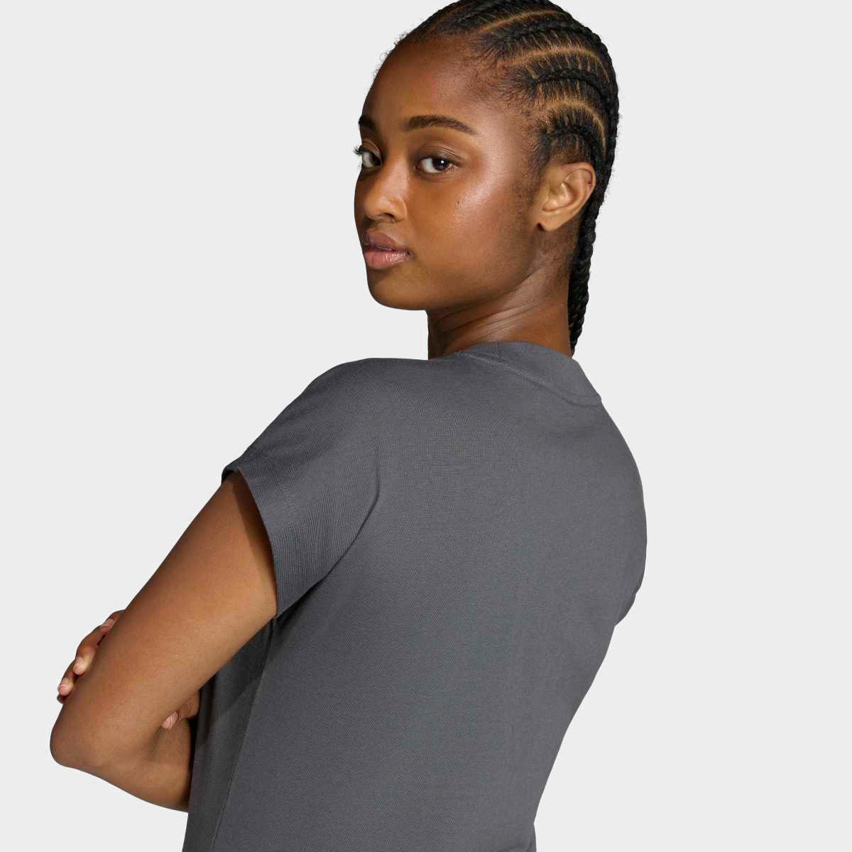 Camiseta Adidas Logo Linear Feminina - Tam: P - 3