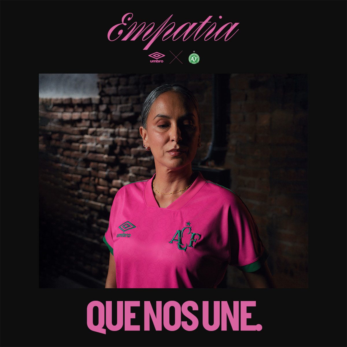 Camisa Chapecoense 23/24 s/n° Outubro Rosa Umbro Feminina - Tam: G - 4