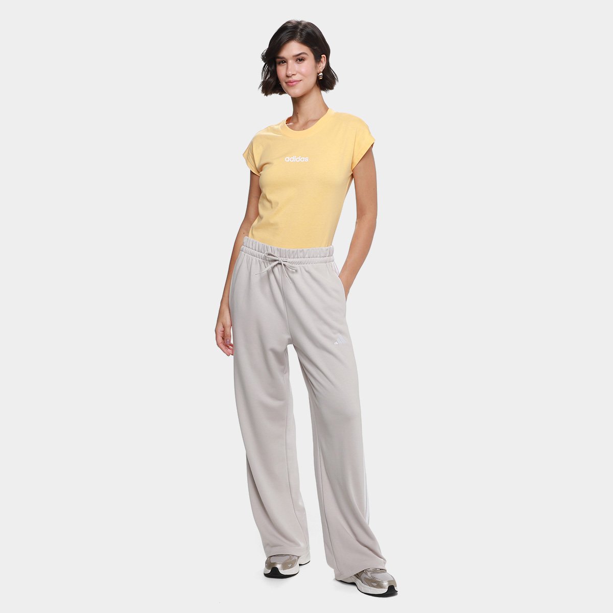 Camiseta Adidas Logo Linear Feminina - Tam: M - 3