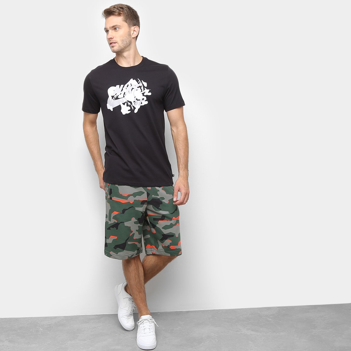 bermuda moletom nike camuflada