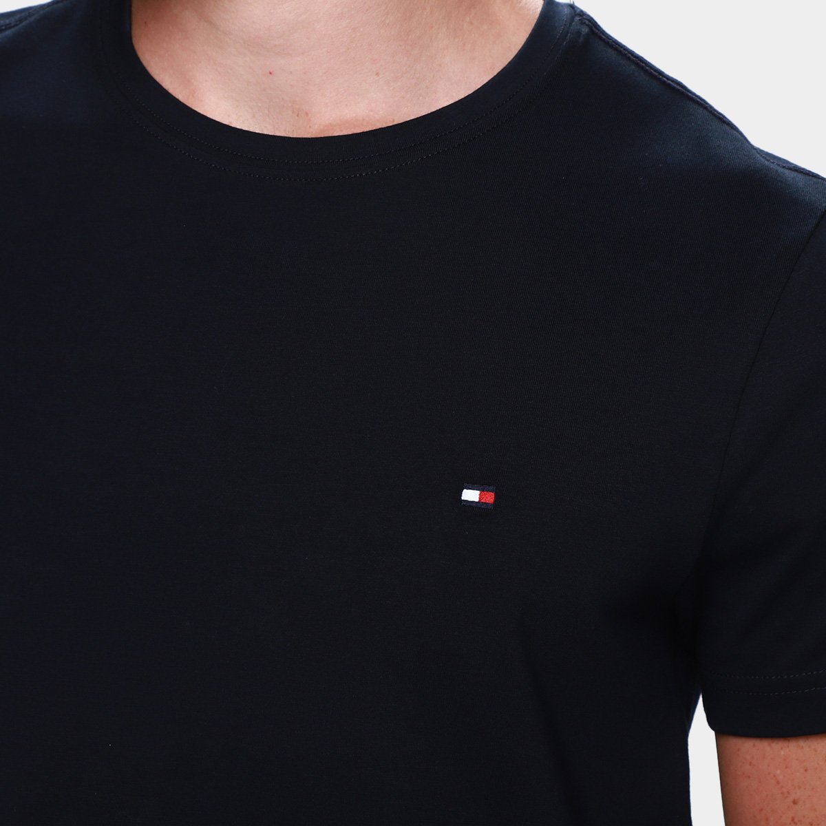 Camiseta Slim Tommy Hilfiger Stretch Fit Masculina - Tam: M - 2