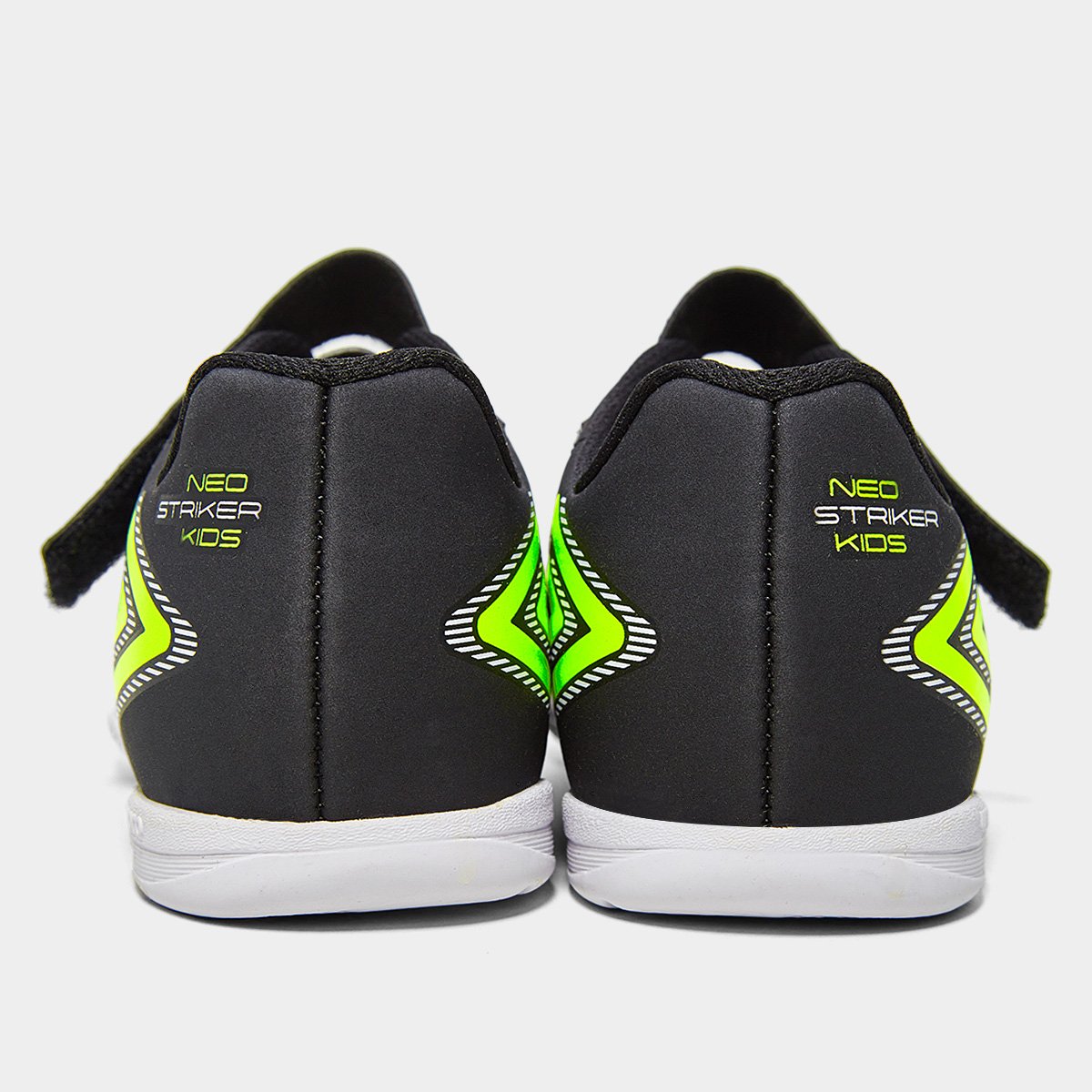 Chuteira Futsal Infantil Umbro Neo Striker - Tam: 36 - 2