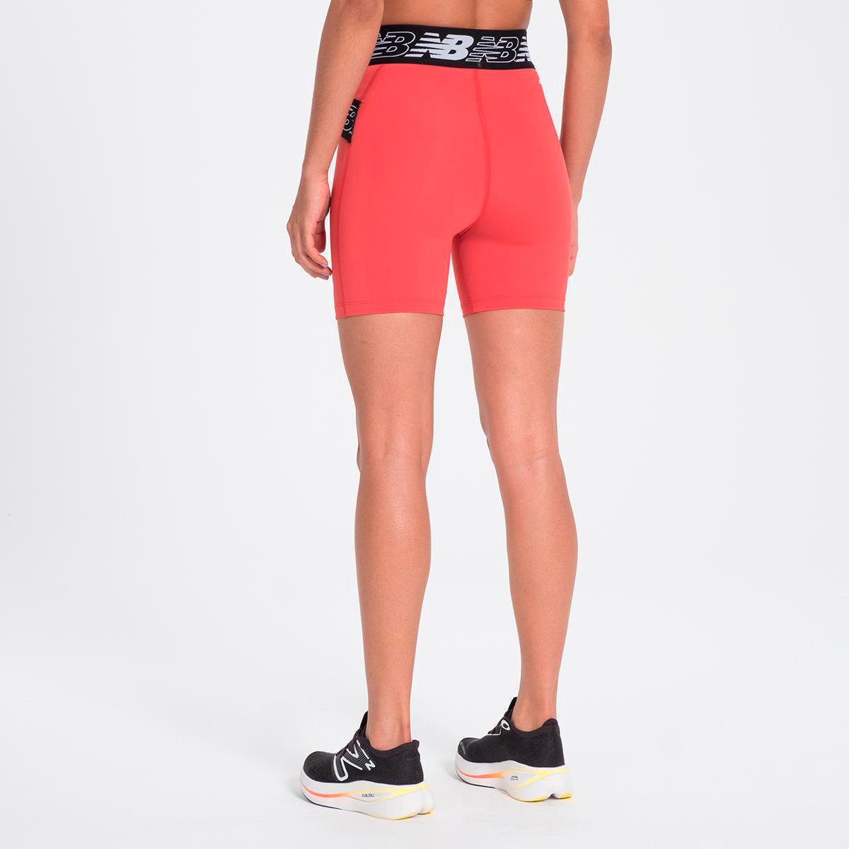 Bermuda New Balance Relentless Feminina - Tam: GG - 1
