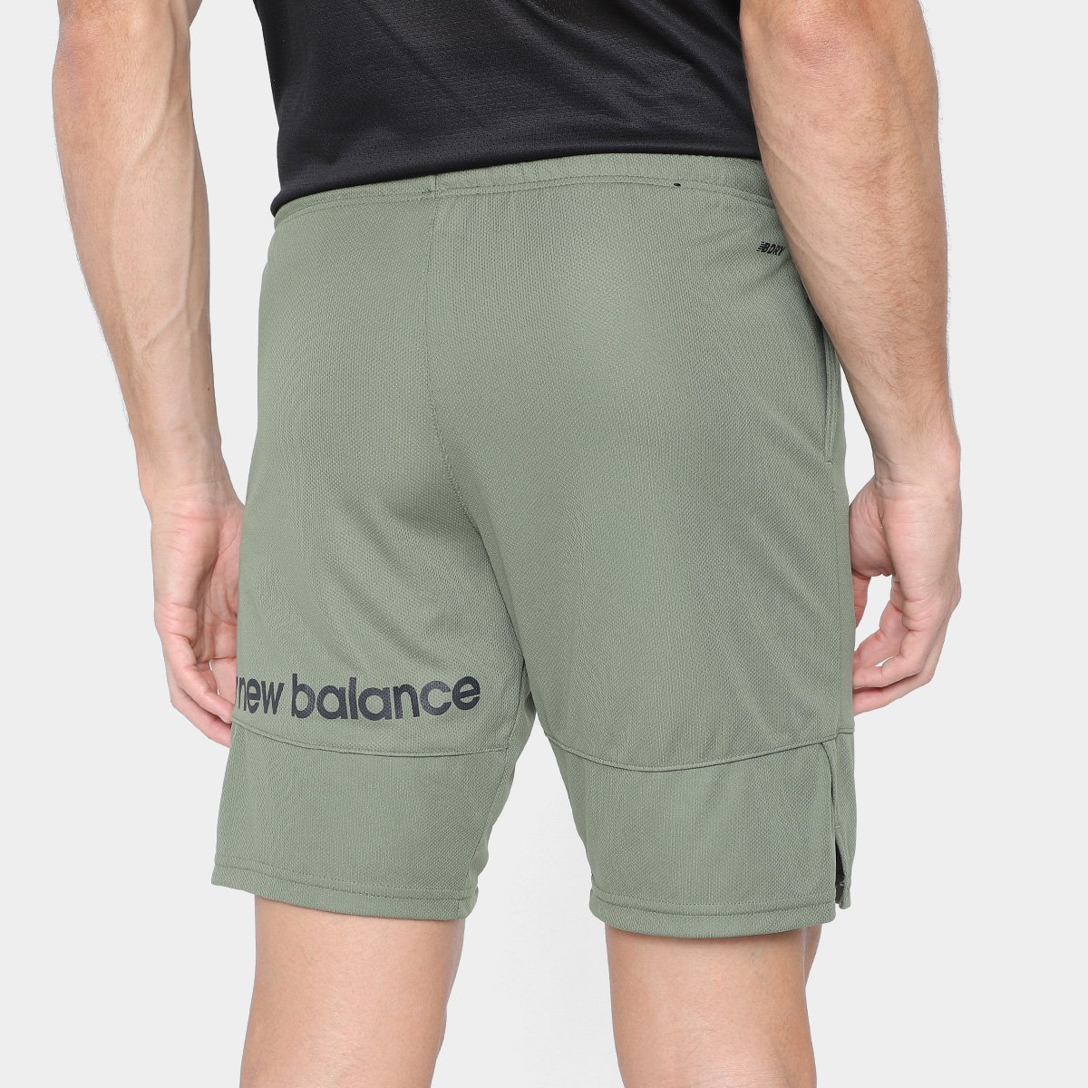 Bermuda New Balance Tenacity 9 Masculina - Tam: P - 1