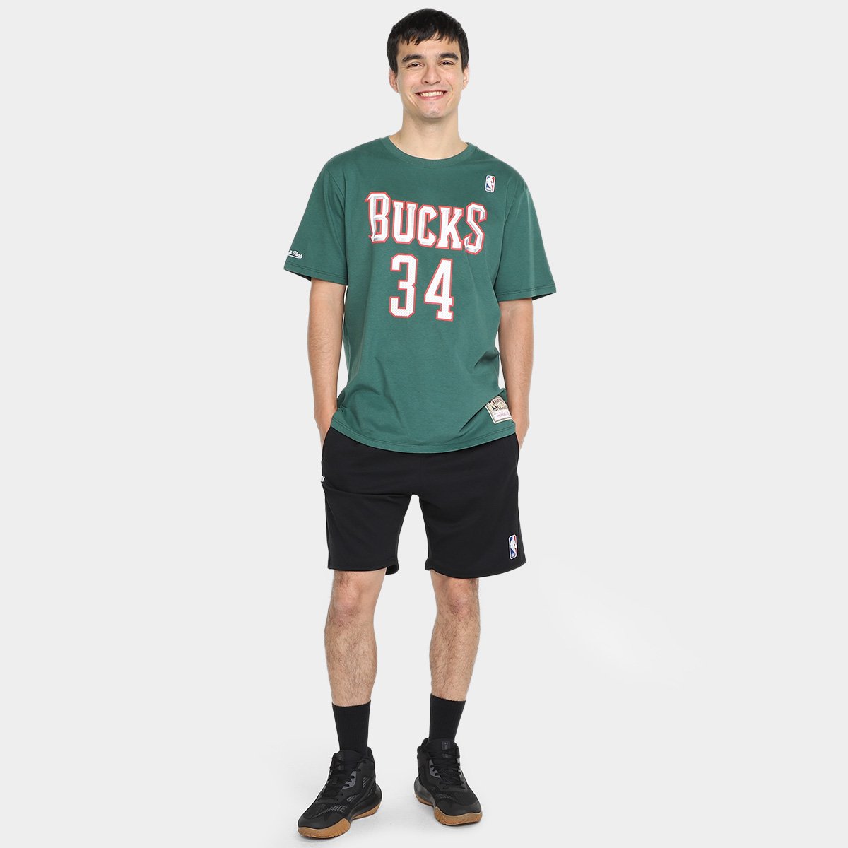 Camiseta Mitchell & Ness Milwaukee Bucks Gianiss Masculina - Tam: P - 3