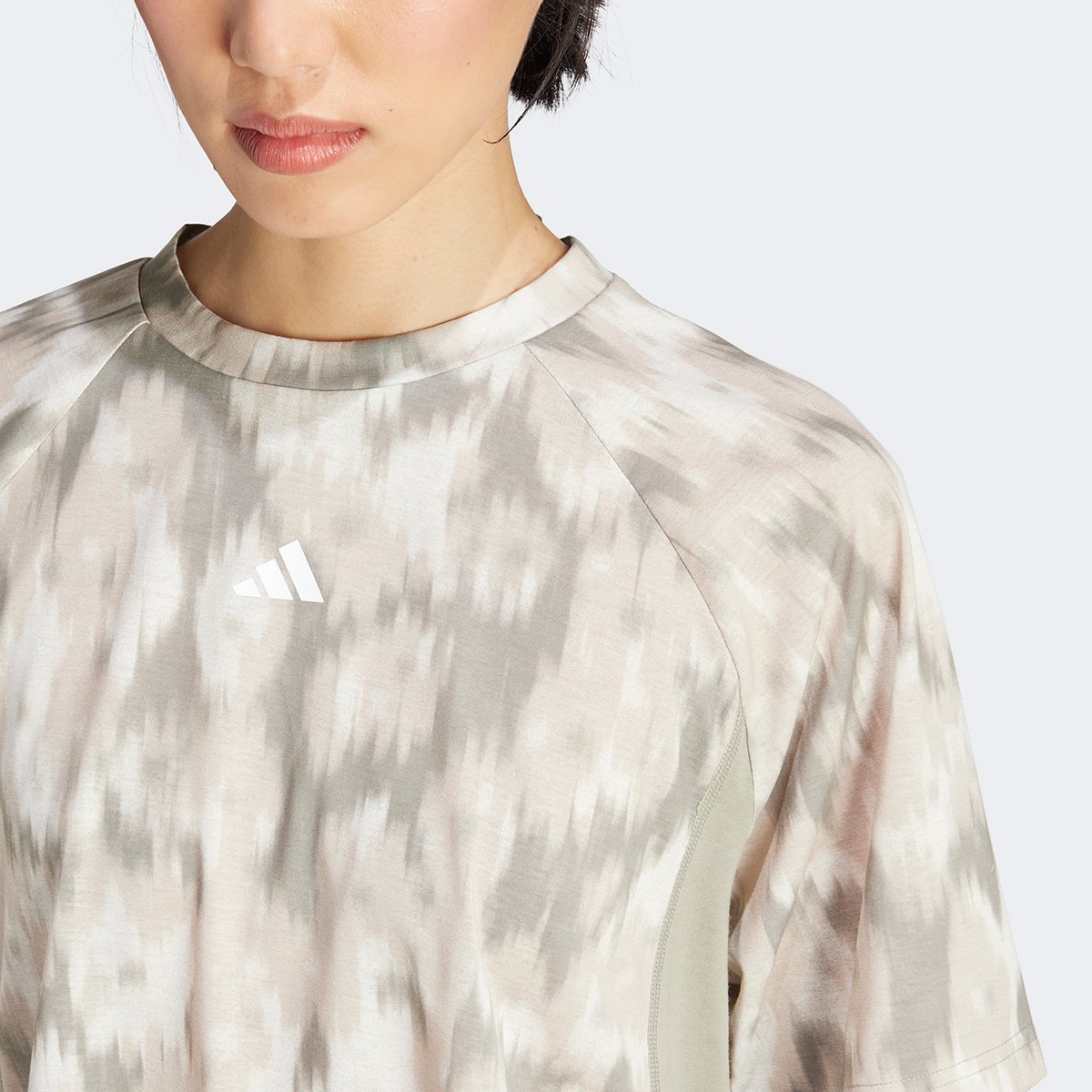Camiseta Adidas Treino Flower Feminino - Tam: P - 3