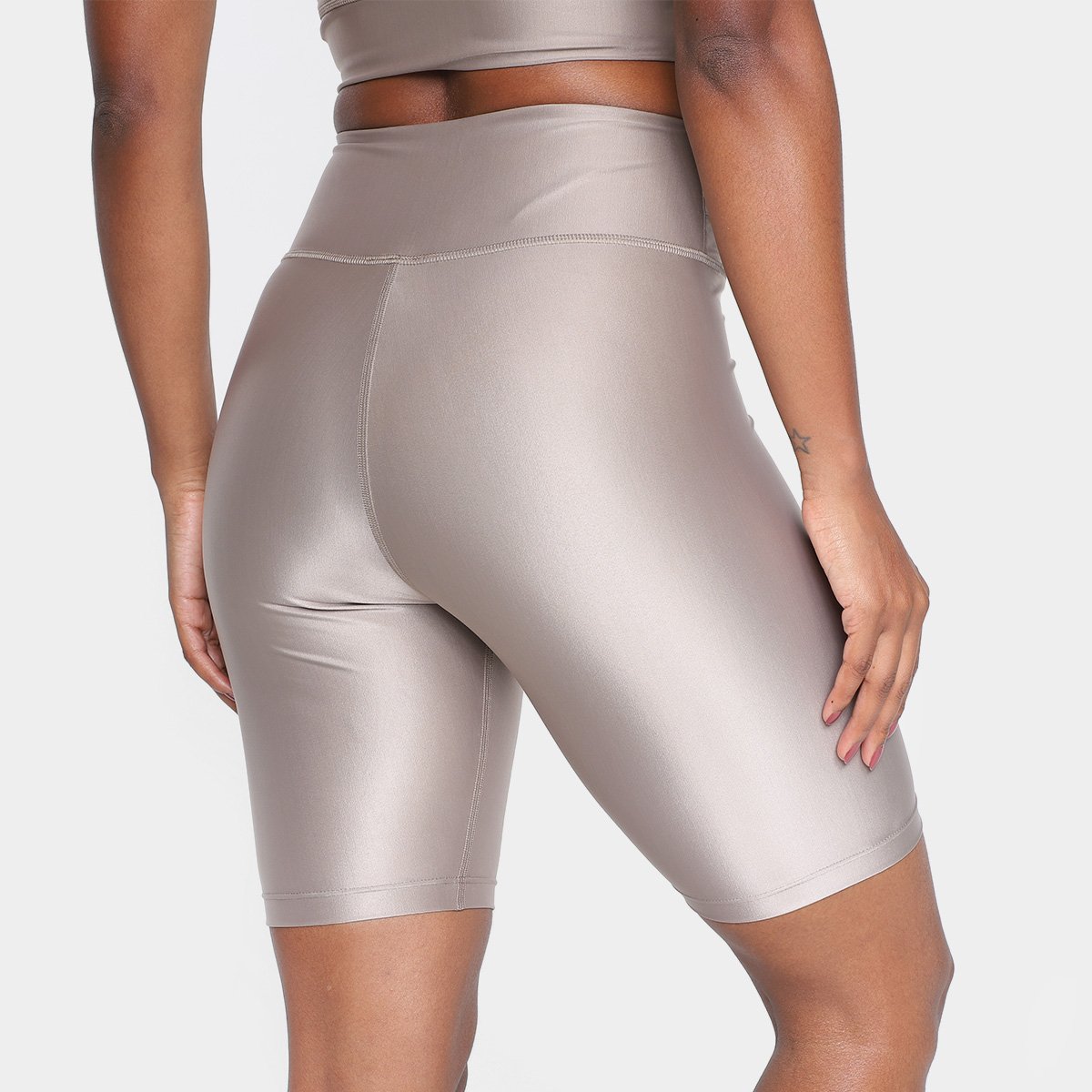 Bermuda Fila Long Life Studio Feminina - Tam: GG - 1