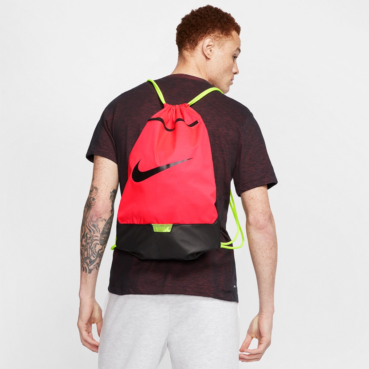 sacola nike brasilia