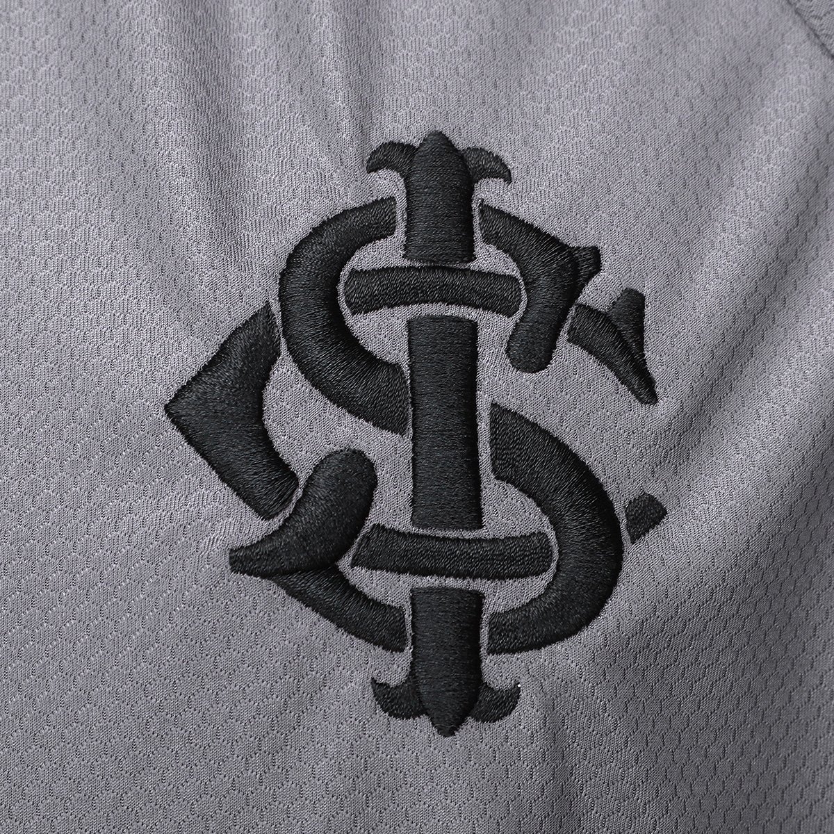 Camiseta Internacional Champion II Masculina - Tam: P - 2