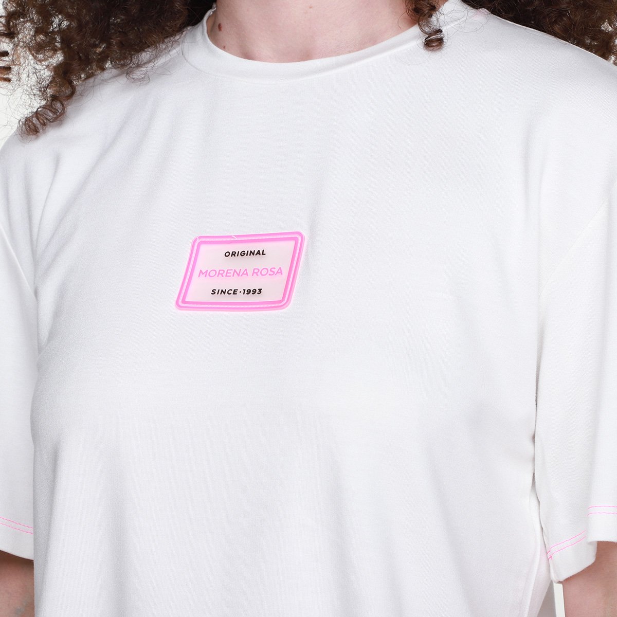 Camiseta Cropped Morena Rosa Etiqueta Feminina - Tam: P - 2