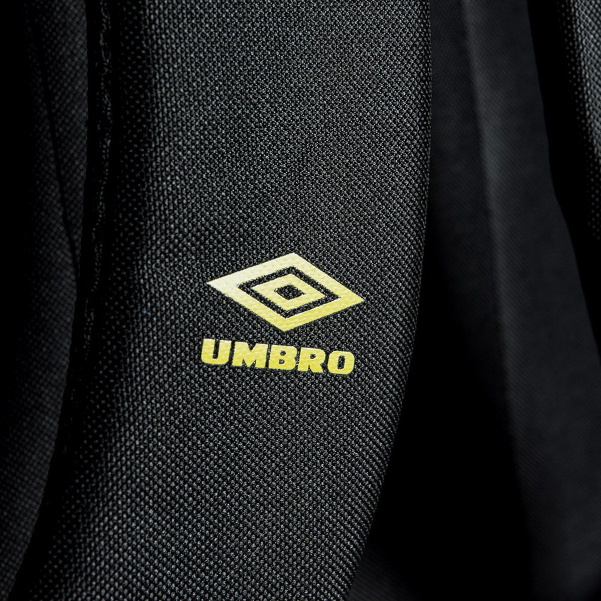 Mochila Umbro Diamond Camo - 3