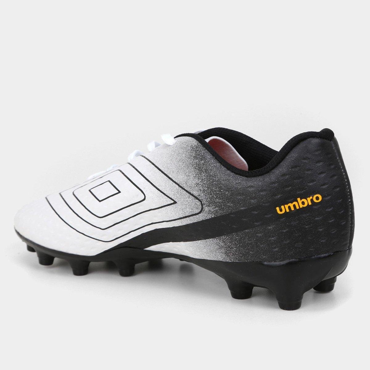 Chuteira Campo Umbro Warskin Unissex - Tam: 44 - 2