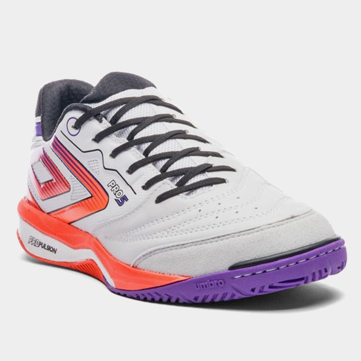 Chuteira Futsal Umbro Pro 5 Stable Unissex - Tam: 44 - 1