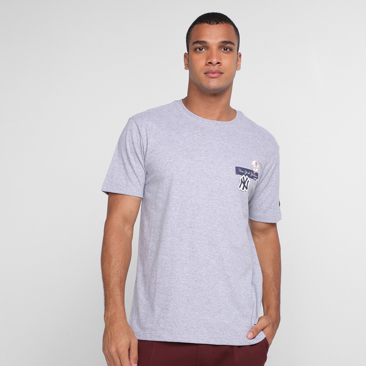 Camiseta MLB New York Yankees New Era Street Life Sticker Masculina