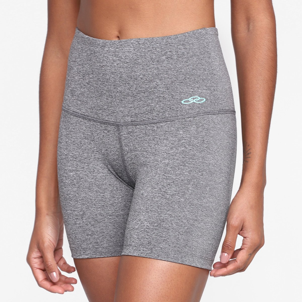 Bermuda Olympikus Essential Feminina