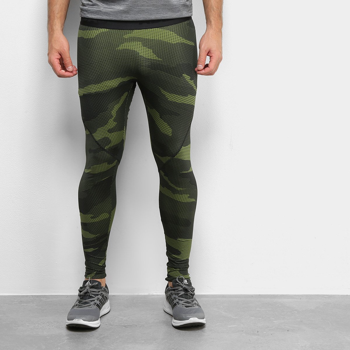 Calça Legging Adidas Camuflada Alphaskin Masculina