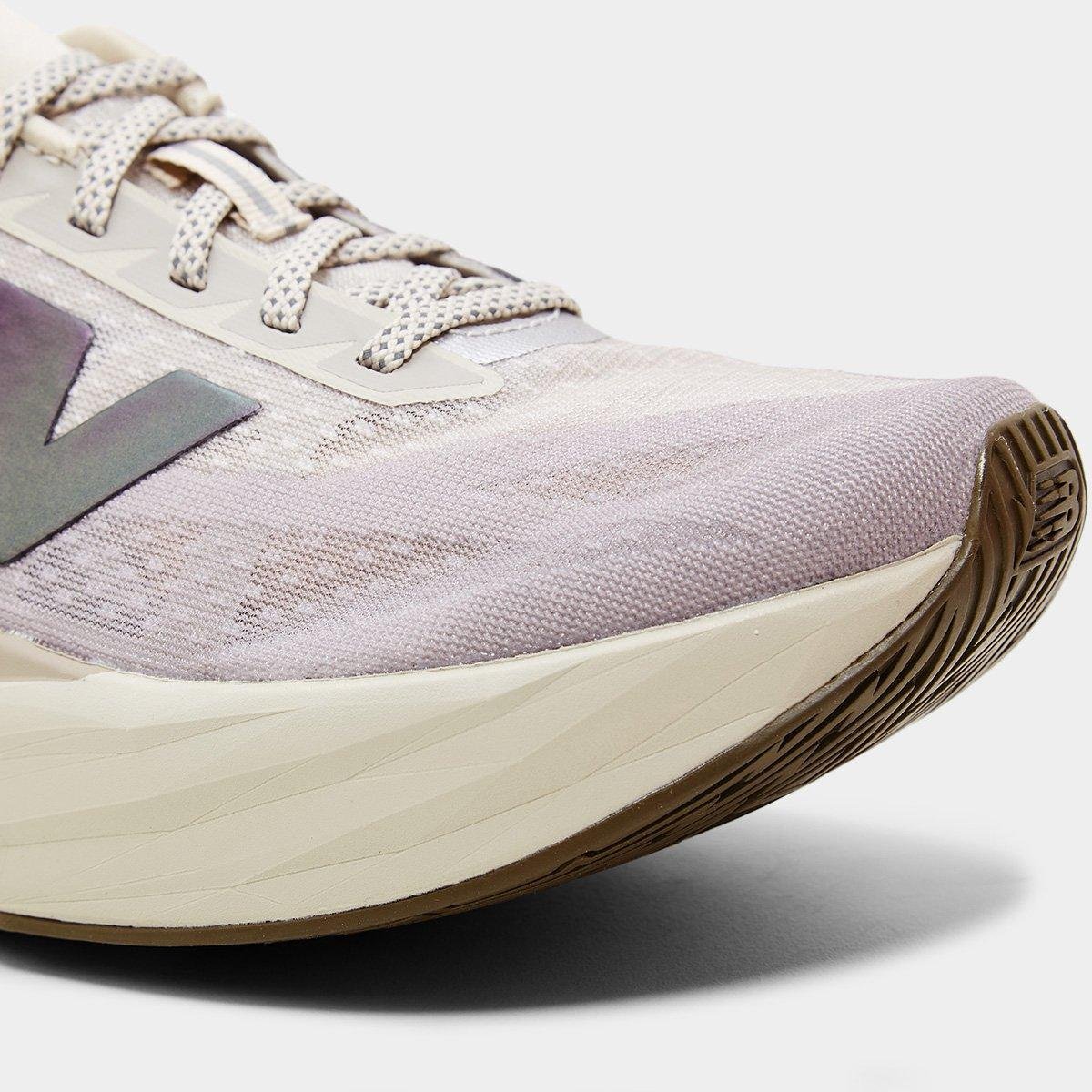 Tênis New Balance Fuelcell Rebel V5 Feminino - Tam: 38 - 4