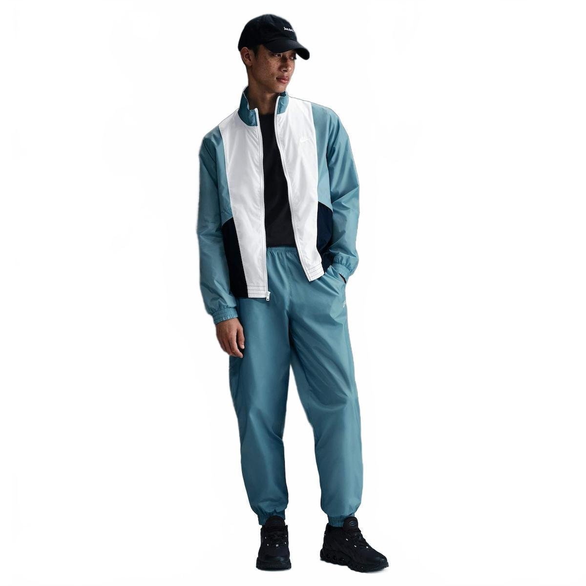 Agasalho Nike Club Woven Masculino
