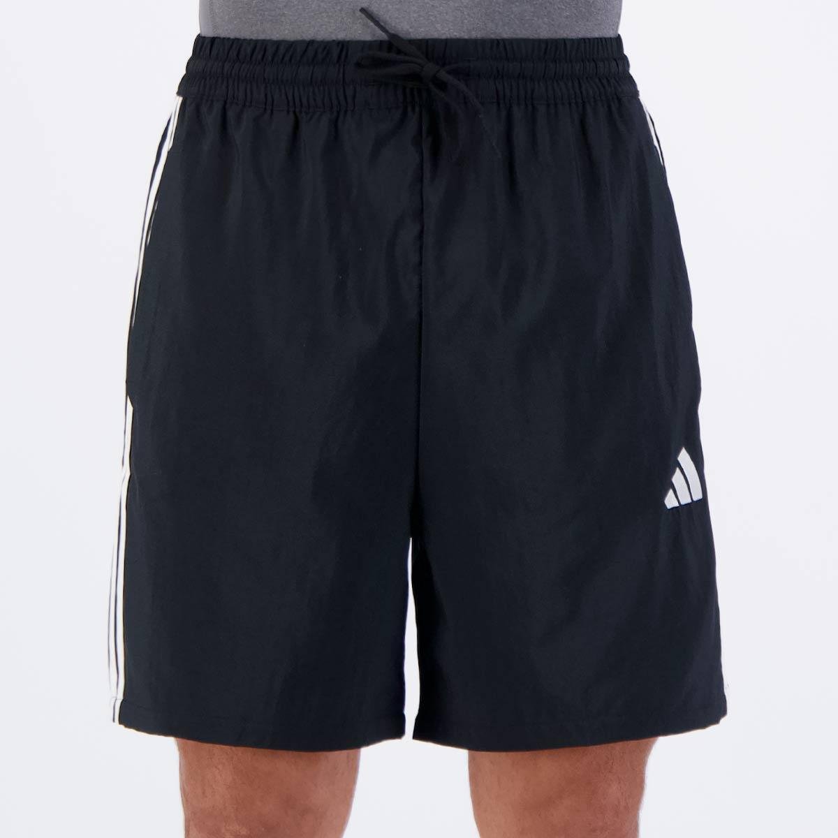 Bermuda Adidas Chelsea 3 Stripes - Preto | Netshoes