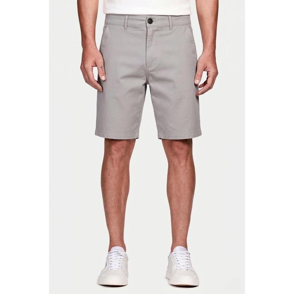Bermuda Aramis Chino Casual em Sarja Cinza