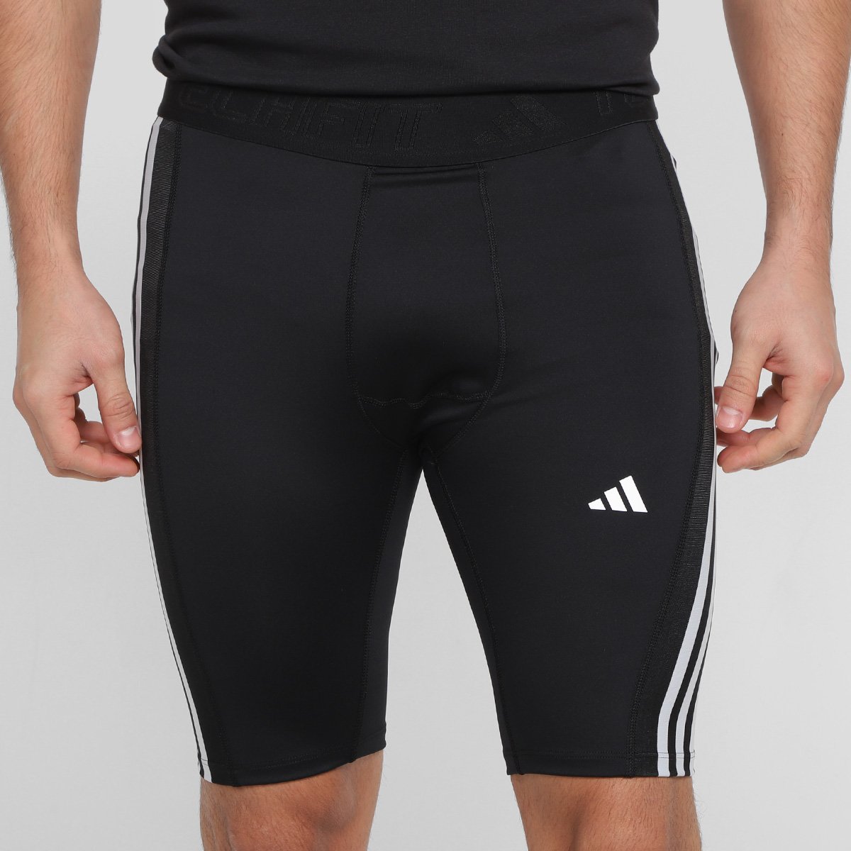 Bermuda de Compressão Adidas Treino Techfit 3-Stripes Masculino Menor preço em Bermuda de Compressão Adidas Treino Techfit 3-Stripes Masculino