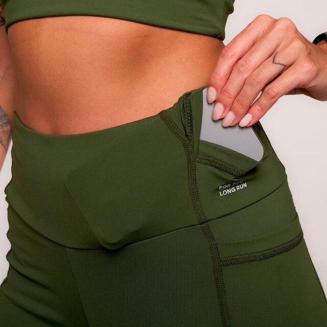 Bermuda De Compressão Feminina Com 6 Bolsos All Out Pro