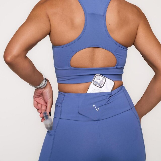 Bermuda De Compressão Feminina Com 6 Bolsos All Out Pro