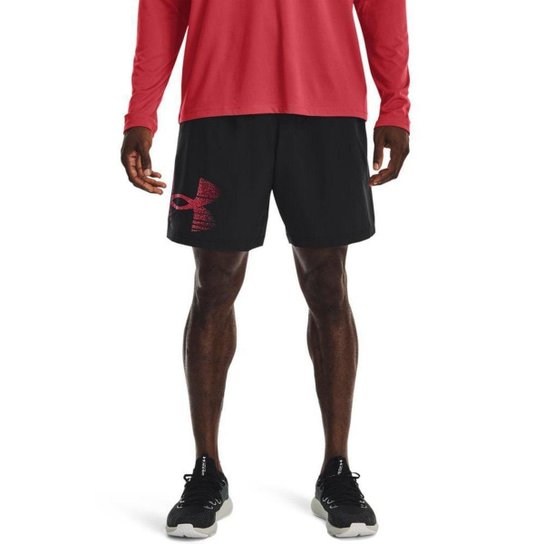 Bermuda de Treino Masculina Under Armour Woven Graphic - Preto Menor preço em Bermuda de Treino Masculina Under Armour Woven Graphic - Preto