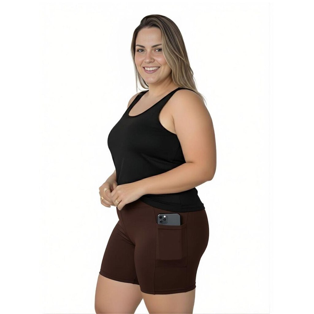 Bermuda Fitness Com Bolsos Laterais Para Plus Size