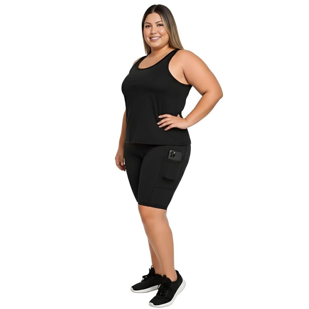 Bermuda Fitness Com Bolsos Laterais Plus Size