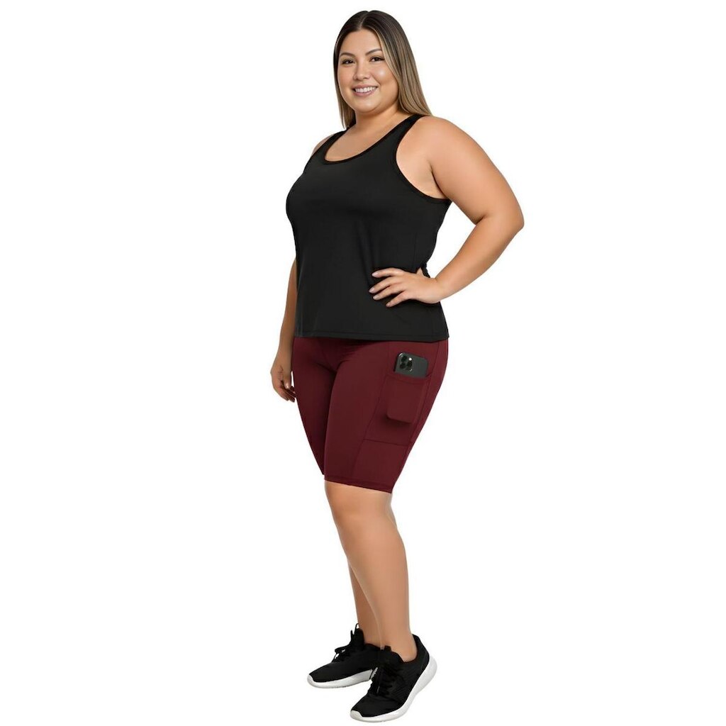 Bermuda Fitness Com Bolsos Laterais Plus Size