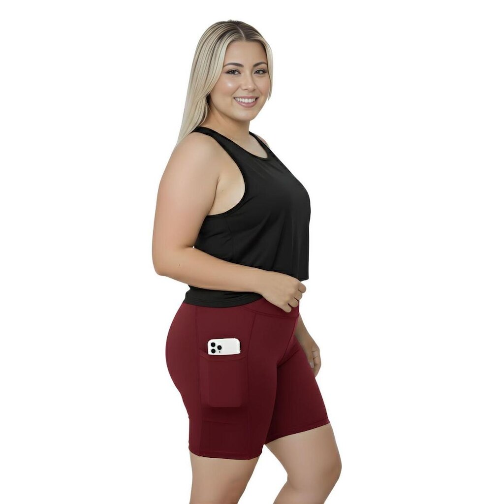 Bermuda Fitness Com Bolsos Laterais Plus Size