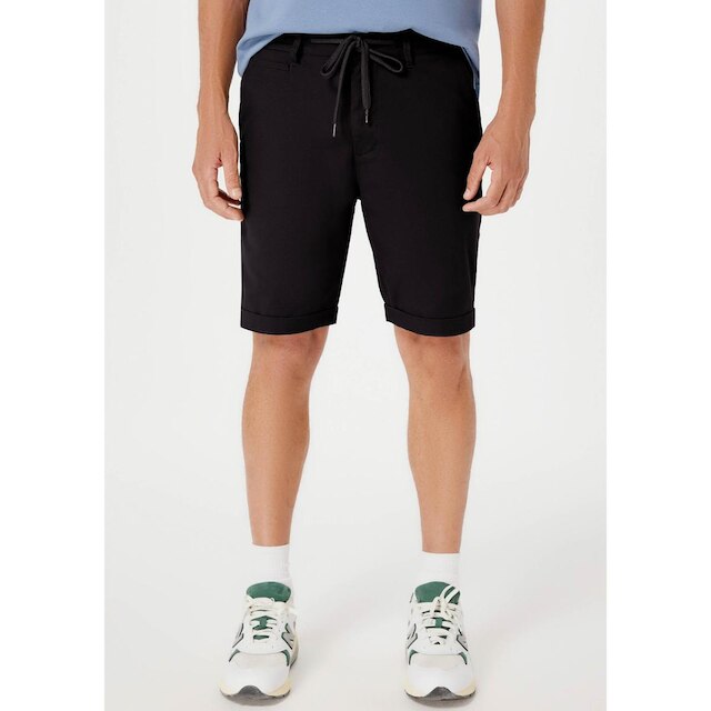 Bermuda Hering Básica Em Sarja Com Elastano Masculina