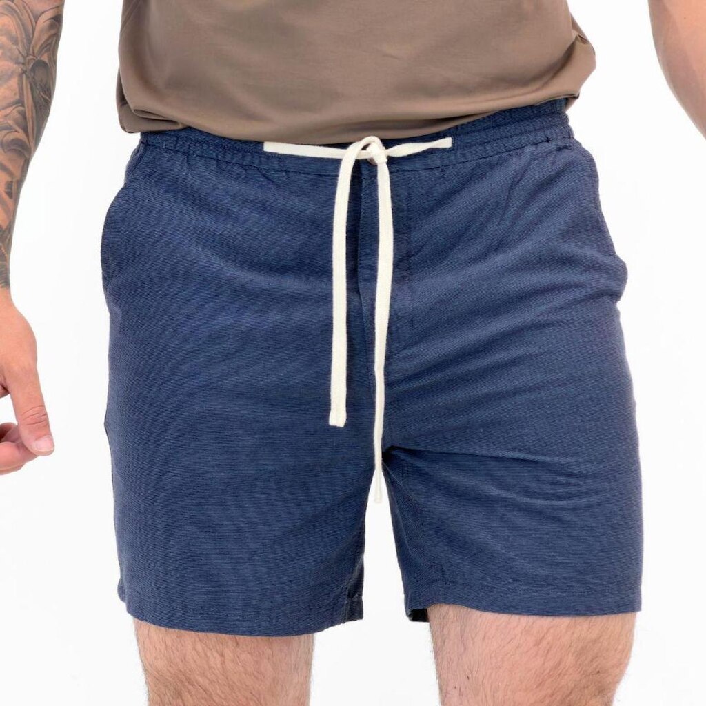Bermuda Hering Reta em Tecido Masculina