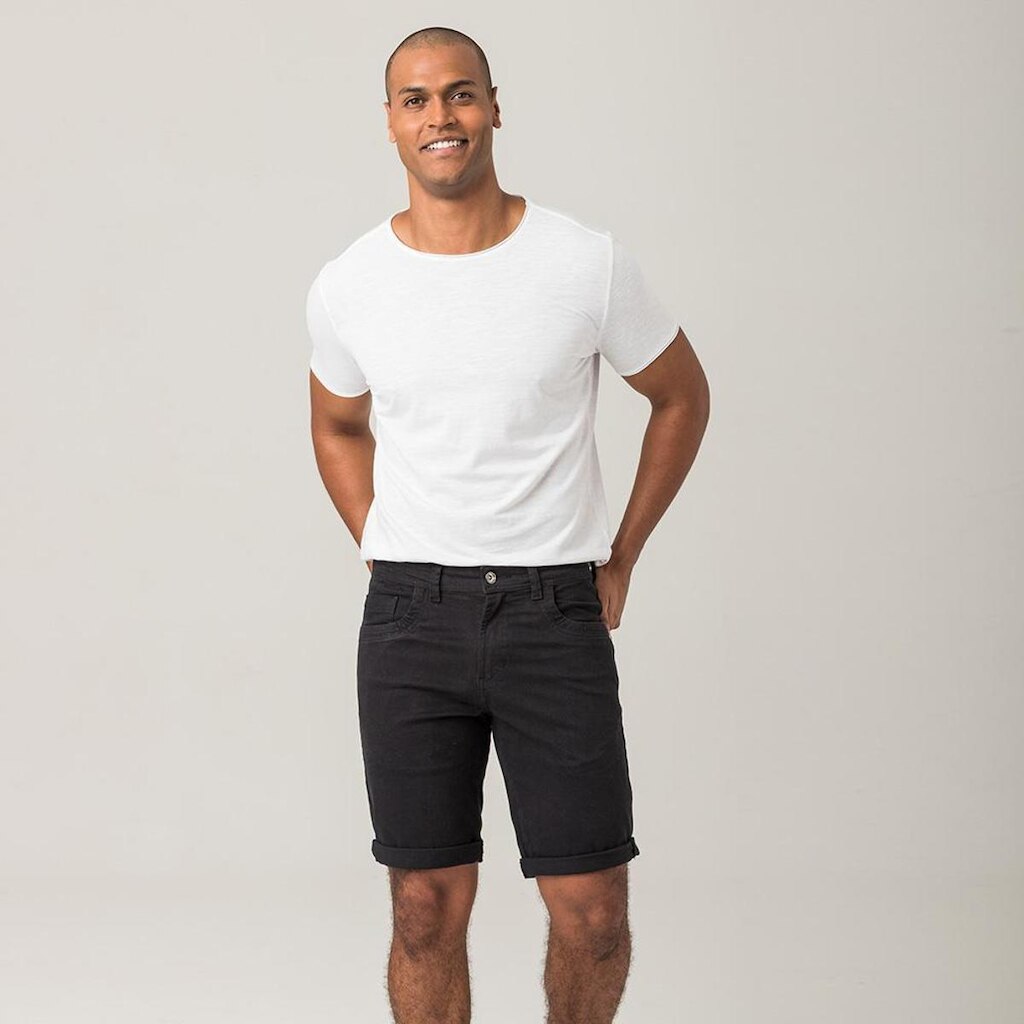 Bermuda Masculina Preta Sarja Zune