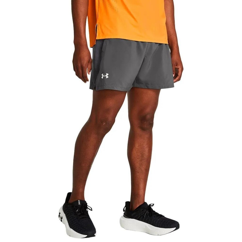 Bermuda Masculino Run Com Bolso Under Armour Launch