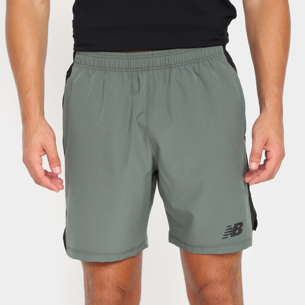 Bermuda New Balance Tenacity Logo 7 Masculina
