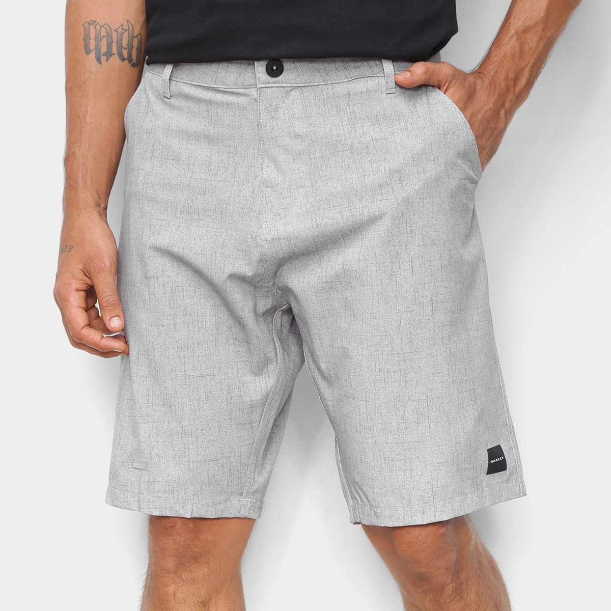 bermuda oakley netshoes