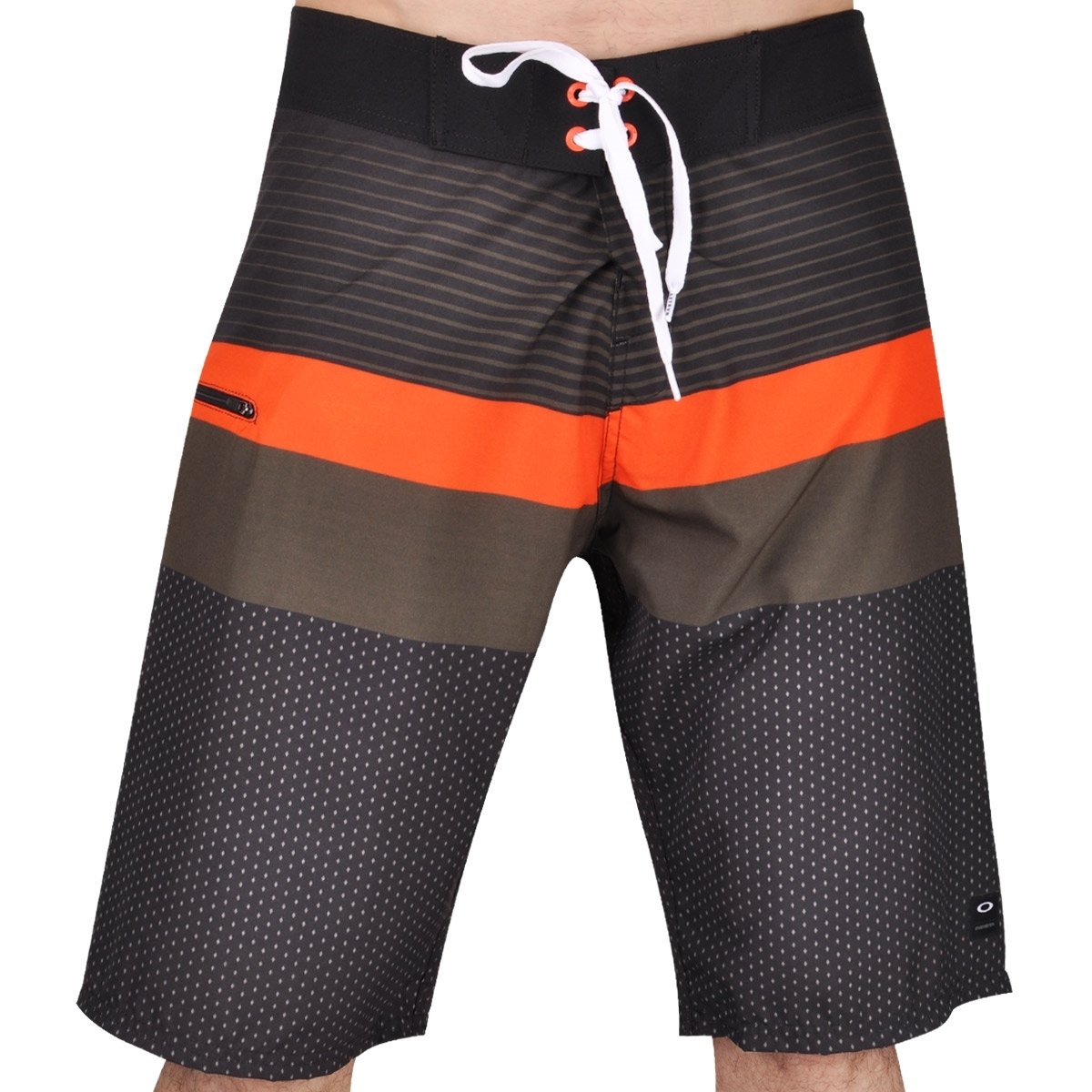 netshoes bermudas oakley