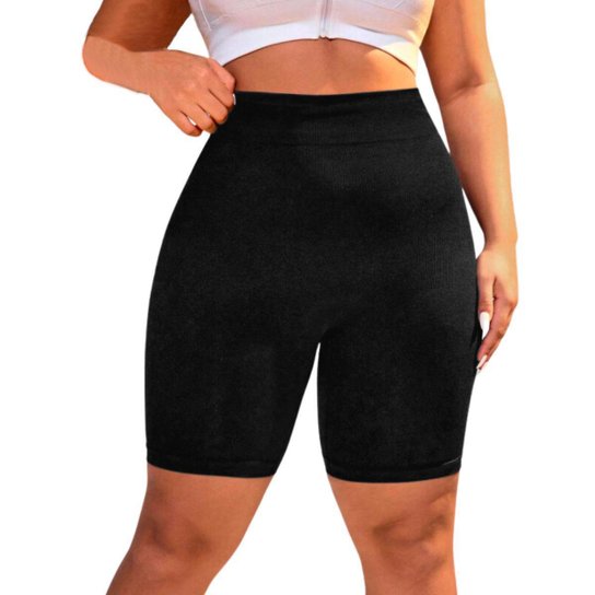 Bermuda Plus Size Suplex Wolfox Cintura Alta Feminina - Preto Menor preço em Bermuda Plus Size Suplex Wolfox Cintura Alta Feminina - Preto