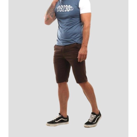 Bermuda Sarja Jeans Masculino Marrom Sport Fino Premium - Marrom Menor preço em Bermuda Sarja Jeans Masculino Marrom Sport Fino Premium - Marrom