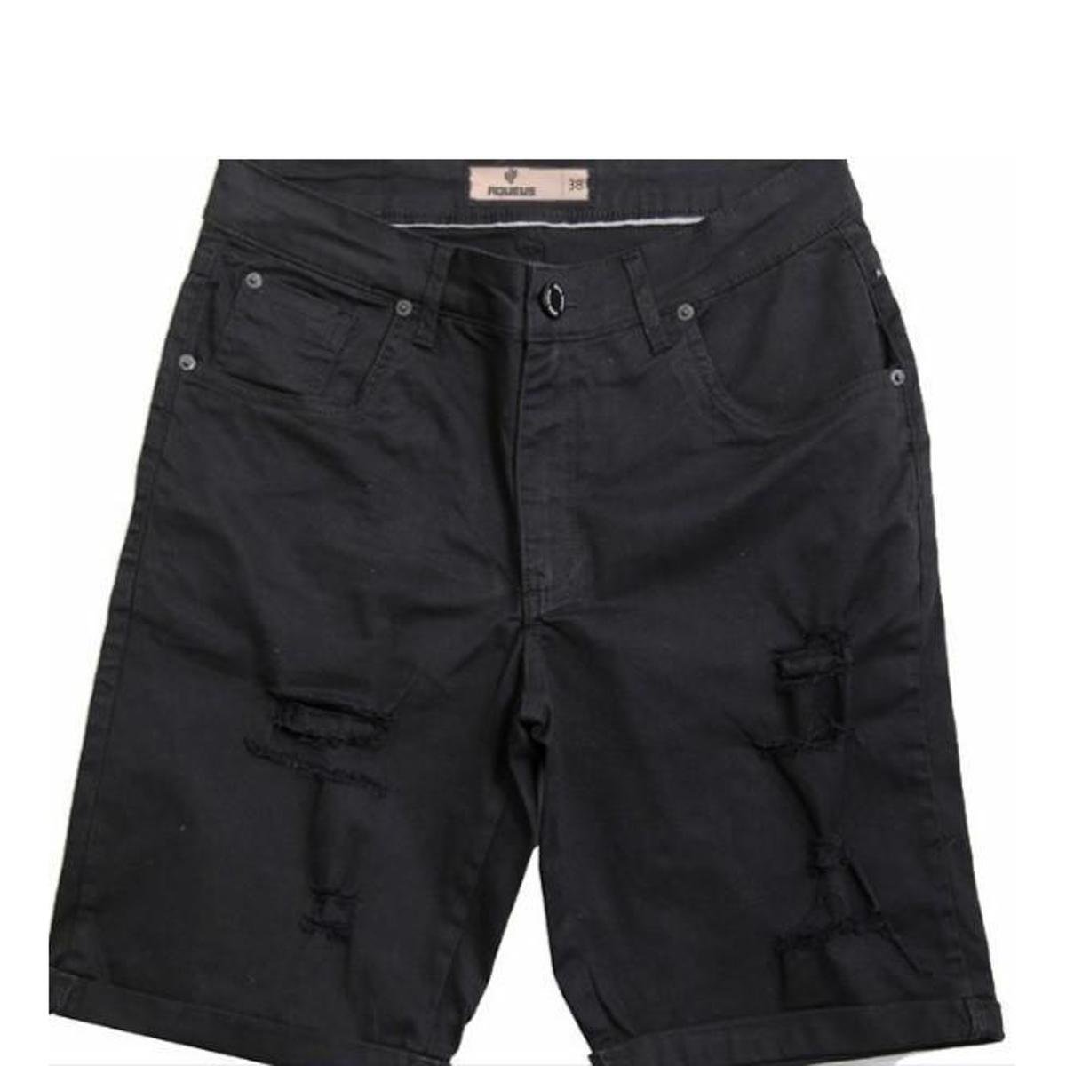 Bermuda Sarja Total Black Destroyer Menor preço em Bermuda Sarja Total Black Destroyer