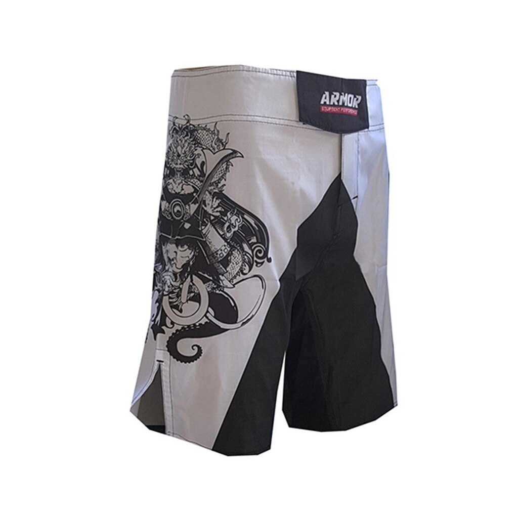 Bermuda Surf e Fight com abertura na lateral ajuste elástico nas pernas e bolso traseiro Diversas Es