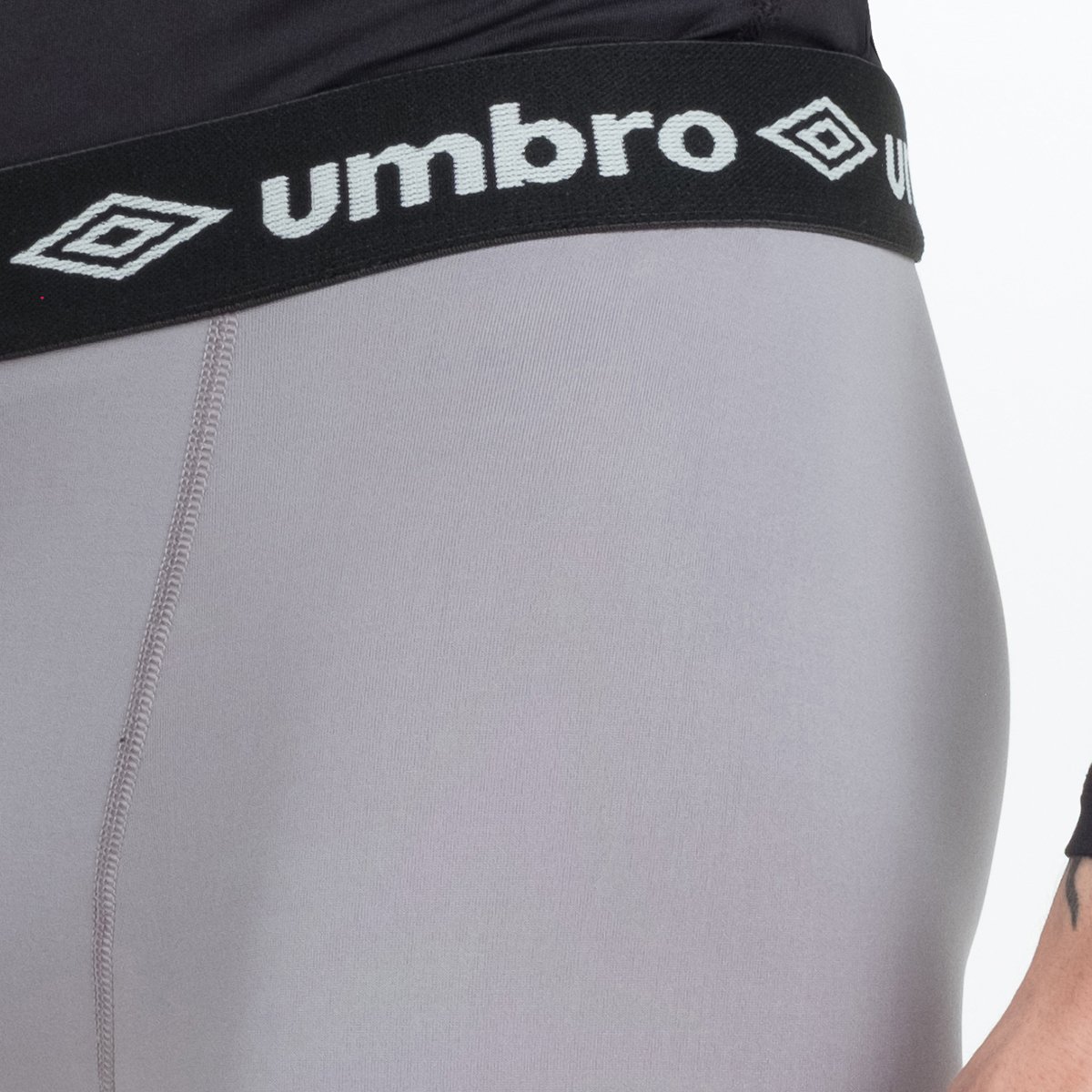 Bermuda Térmica Umbro Light Masculina - 2