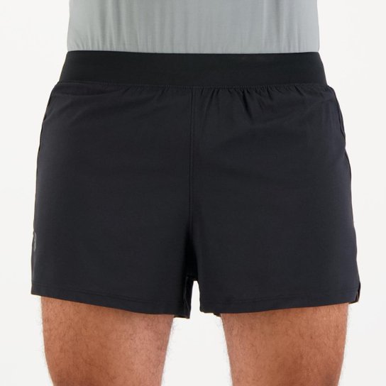 Bermuda Under Armour Launch SW Split Preta - Preto Menor preço em Bermuda Under Armour Launch SW Split Preta - Preto